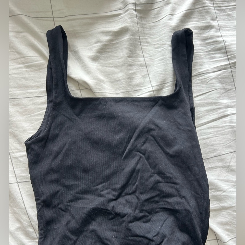 Babaton square neck bodysuit